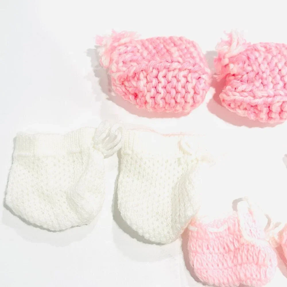 Vintage Handmade Knit Crochet Baby Booties & Mittens Lot